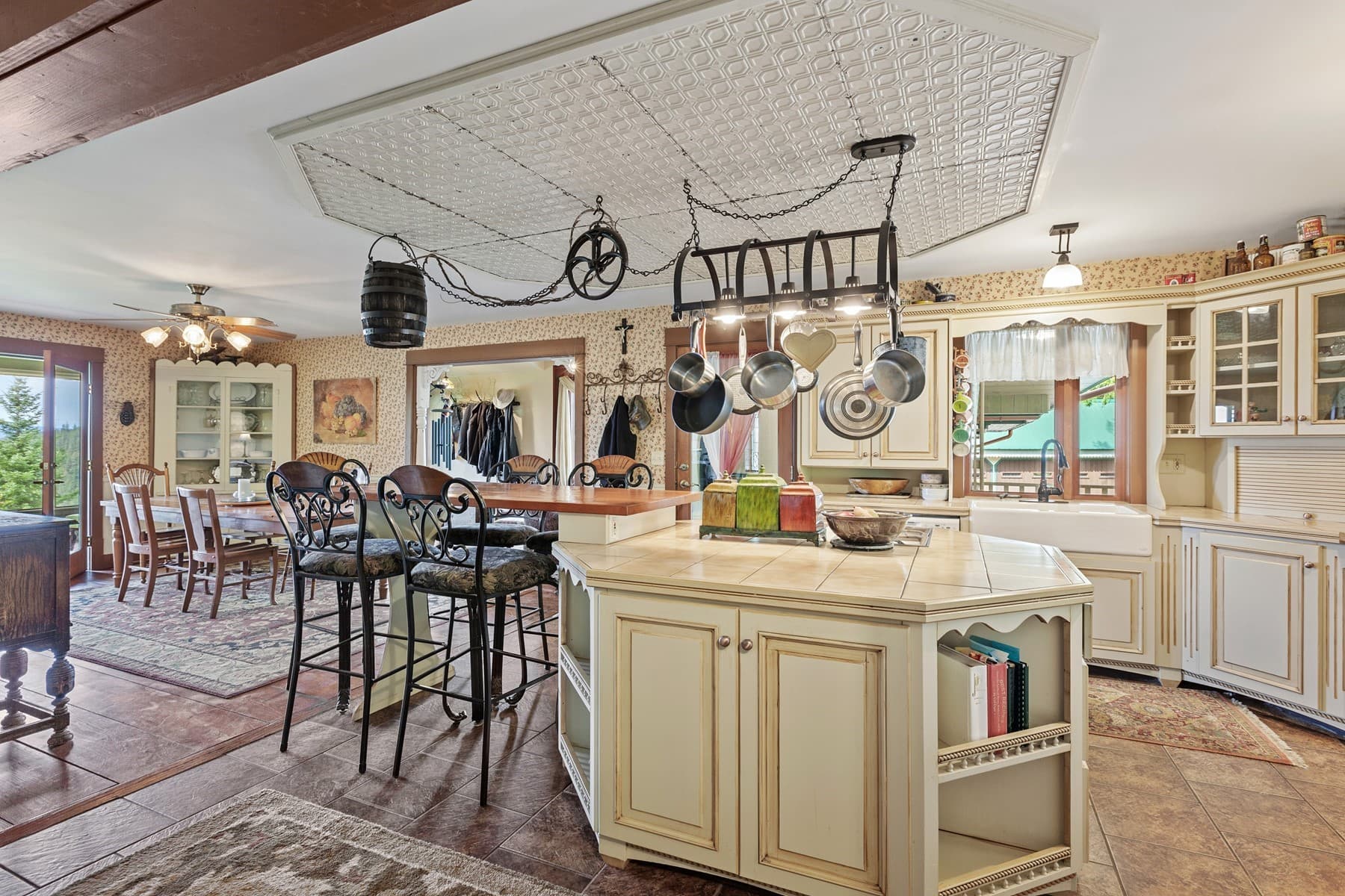 Harrison, United States