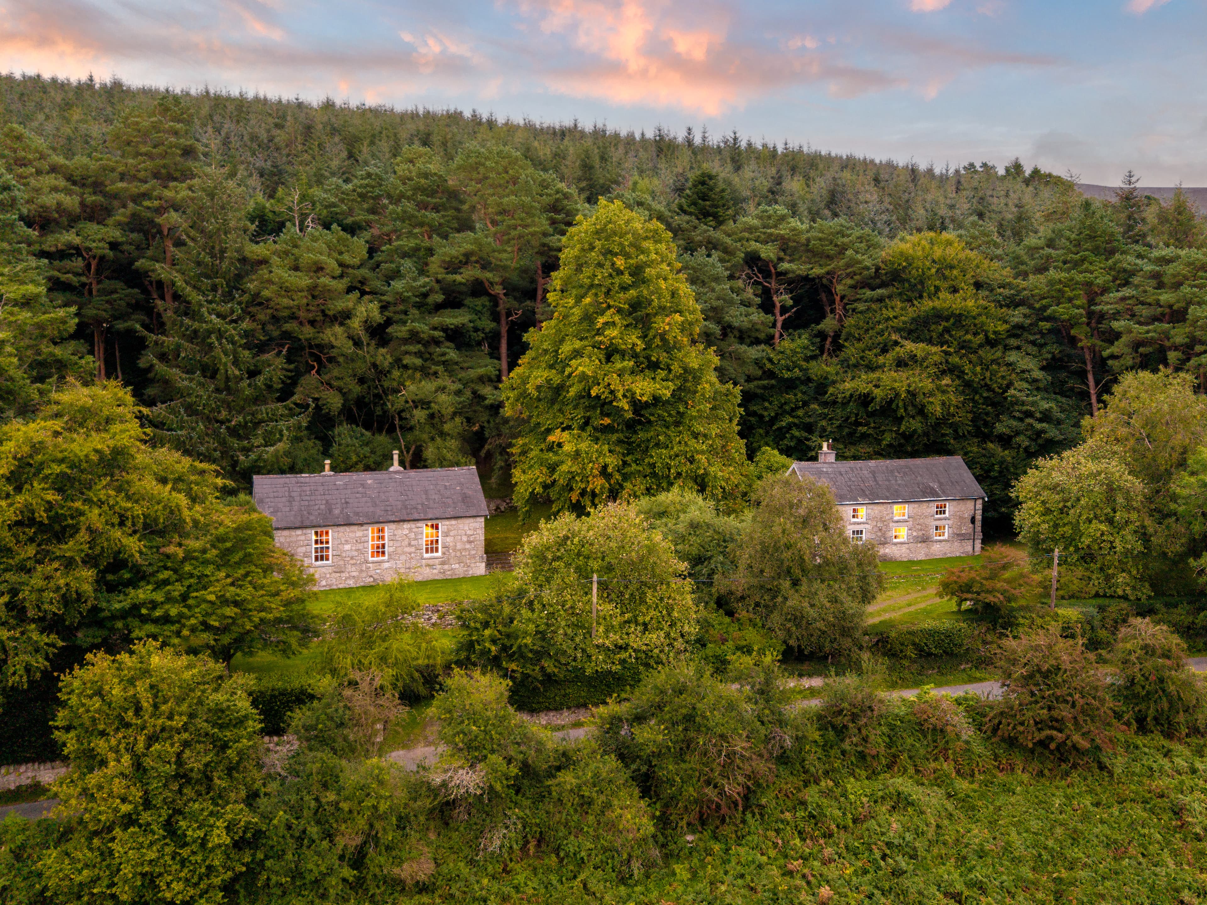 Manor Kilbride, Ireland