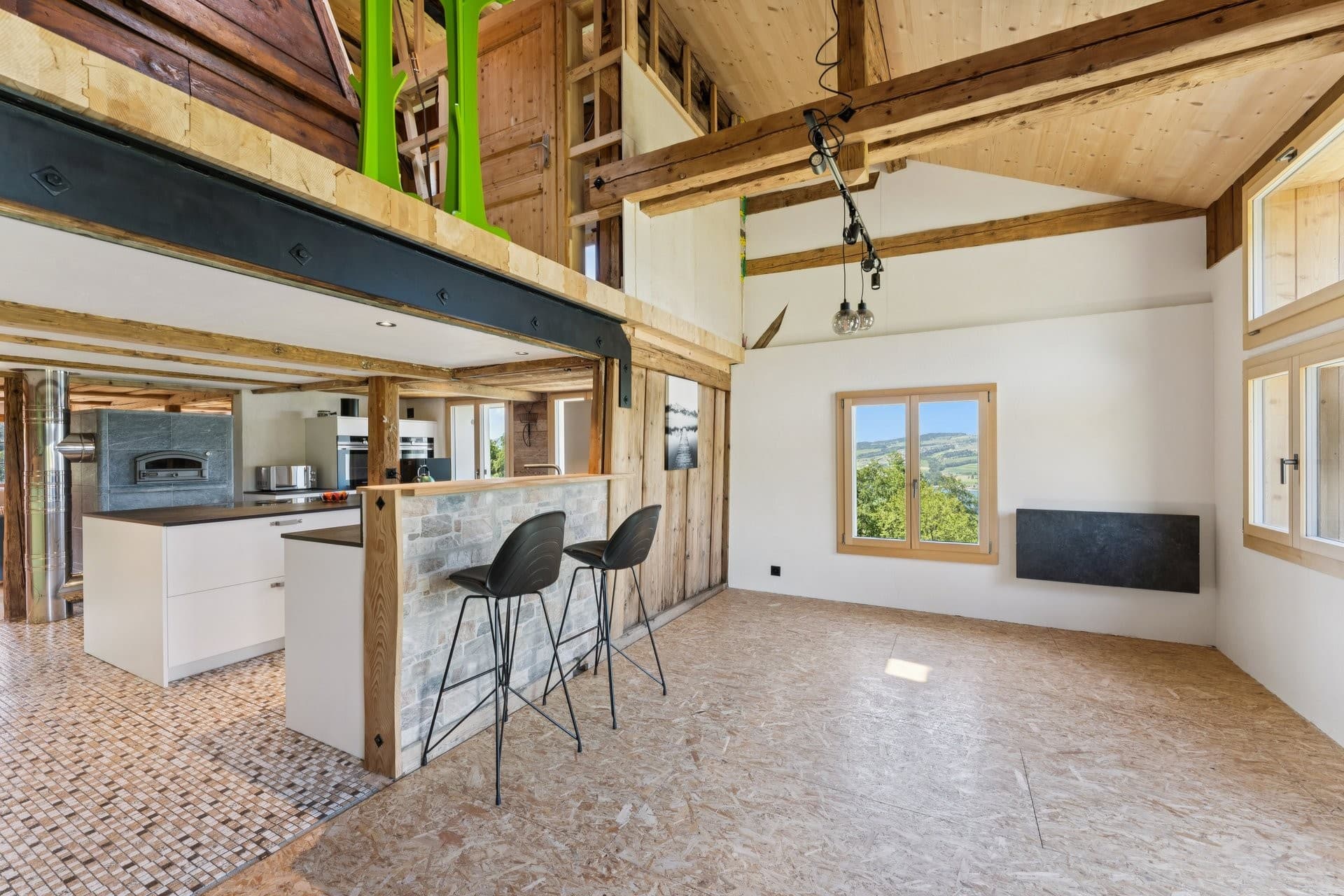 Salle à manger avec accès extérieur