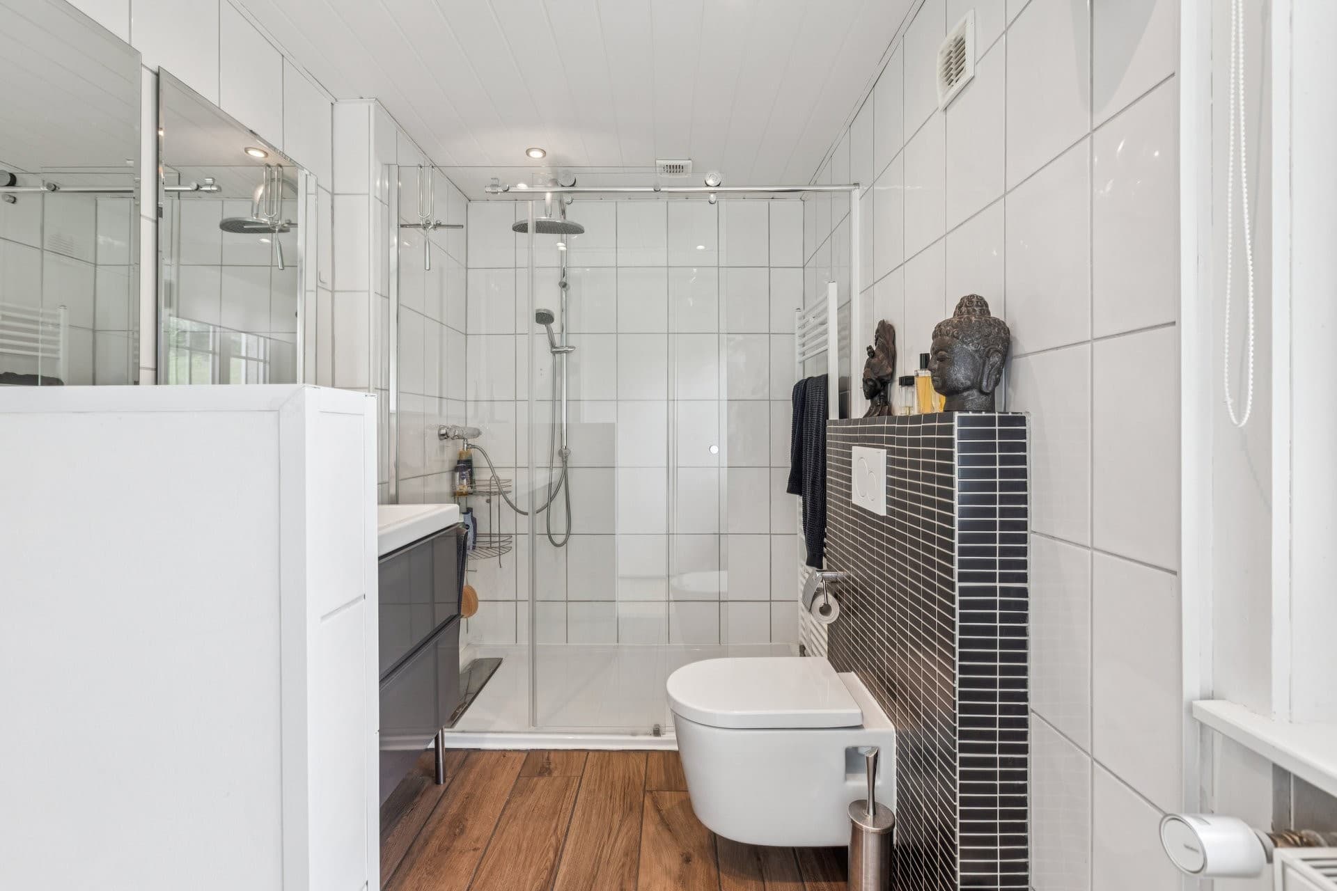 SALLE DE DOUCHE
