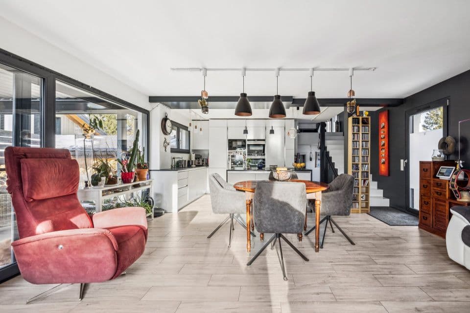 Séjour avec cuisine